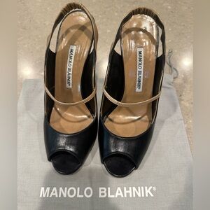 Manolo Blahnik Black and Tan Leather Strappy Heels Size 37.5 (U.S 7.5)